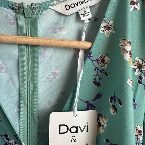 Davi & Dani Blue Mini Dress - Picture 3 of 4